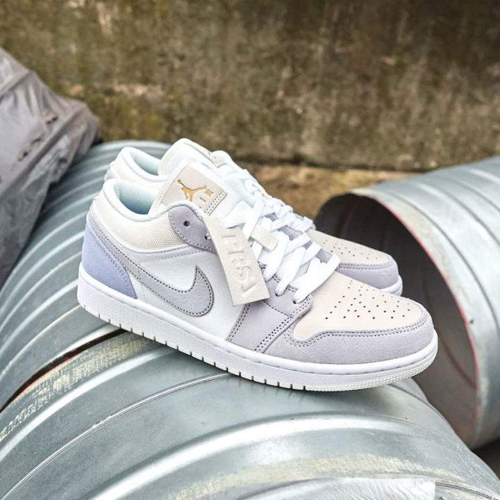 Air Jordan 1 Low Sky Grey Paris