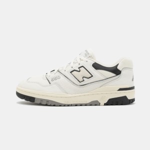 New Balance 550 Cream Black