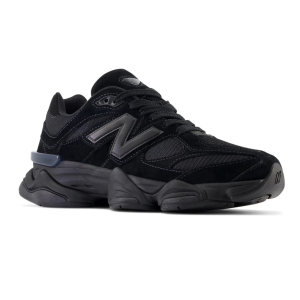 New Balance 9060 Triple Black